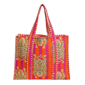 LKGSM RUGS tiger tote bag front view for daily shopping.