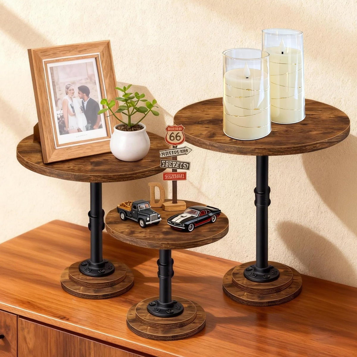 LLAXERGU sturdy base cake stand ensures wobble-free serving