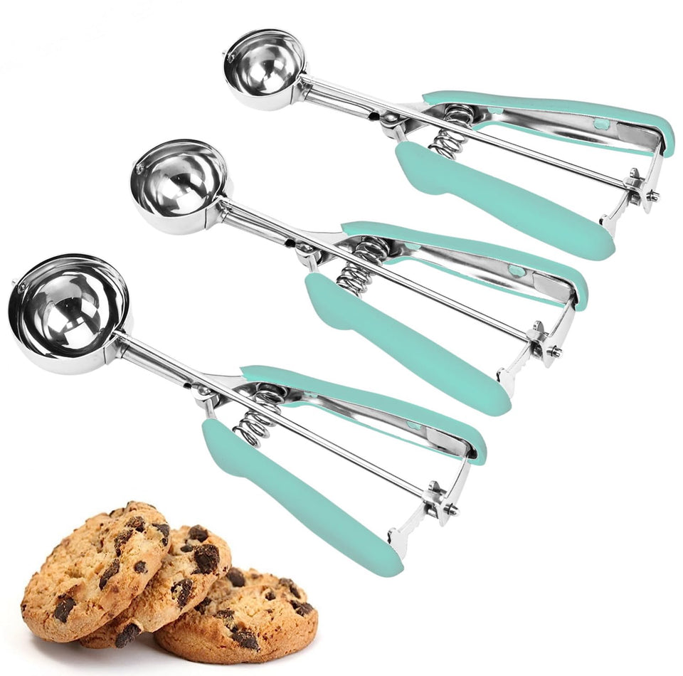 LLESCA small cookie scoop with trigger release for precise dough portions.