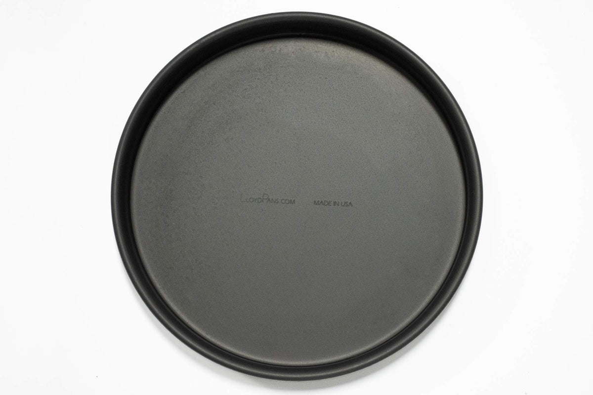 Lloyd Pans 14-gauge aluminum construction for lasting durability in busy kitchens.