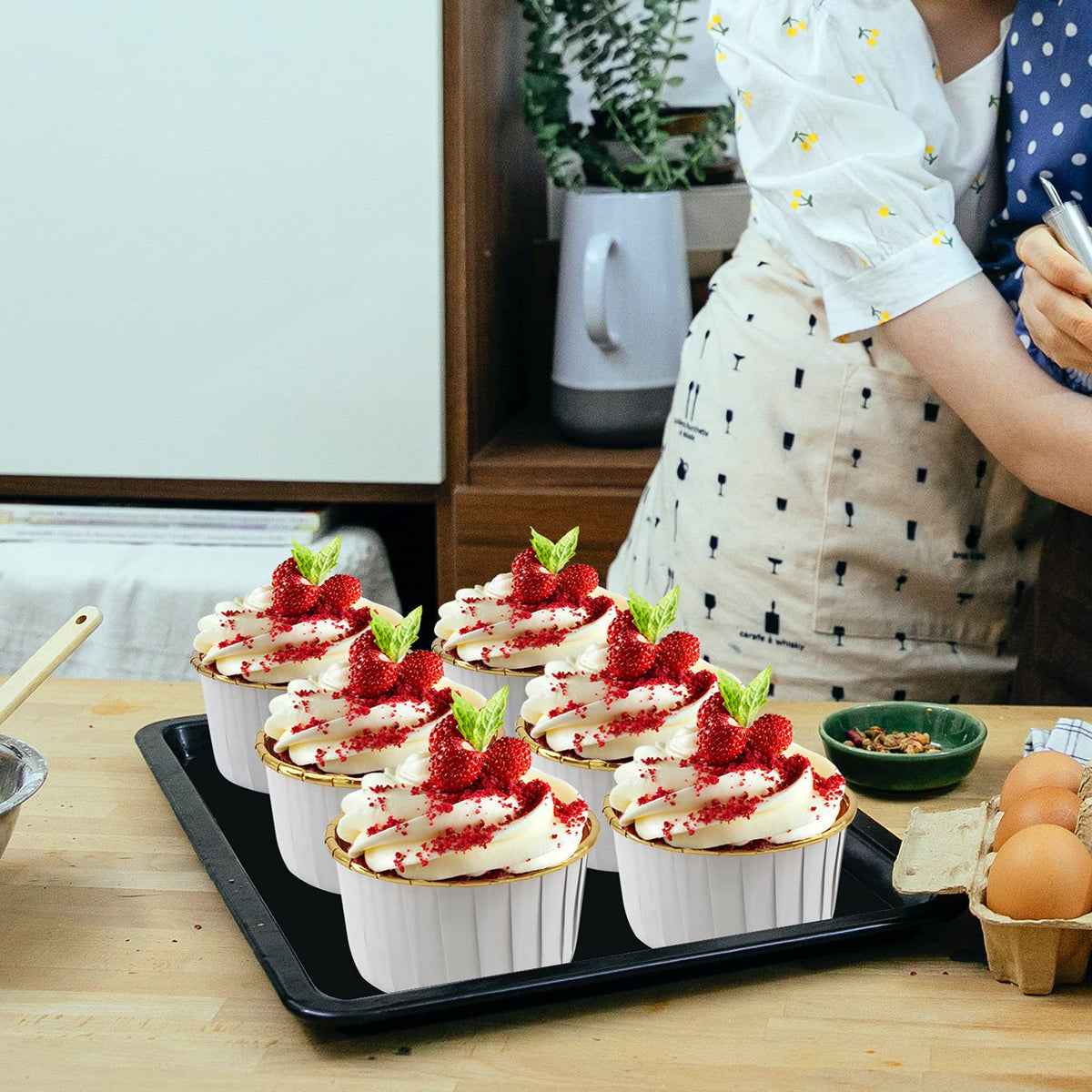 LNYZQUS foil cupcake liners white gold greas e-proof bake quality and easy release