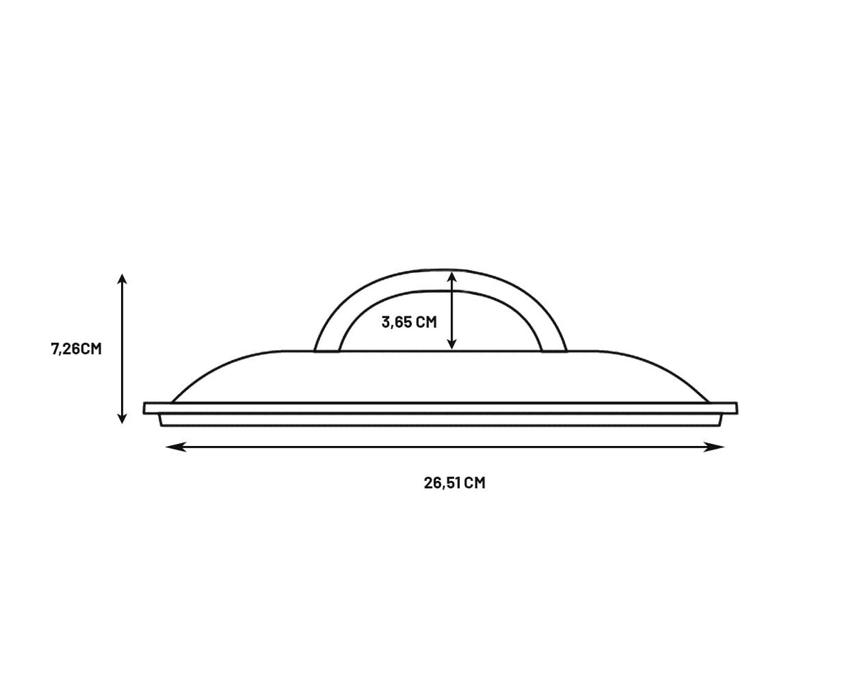 One-piece cast construction of Lodge lid for lasting durability.