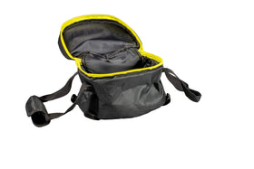 Lodge Camp Dutch Oven Tote interior padding protects a 12-inch oven.