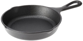 Lodge Wildlife Series 6.5-inch wolf-scene skillet for quick searing and serving