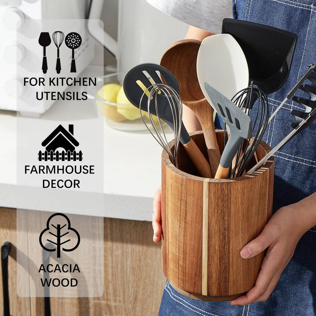LOHONER varnished acacia surface highlights wood grain and durability.