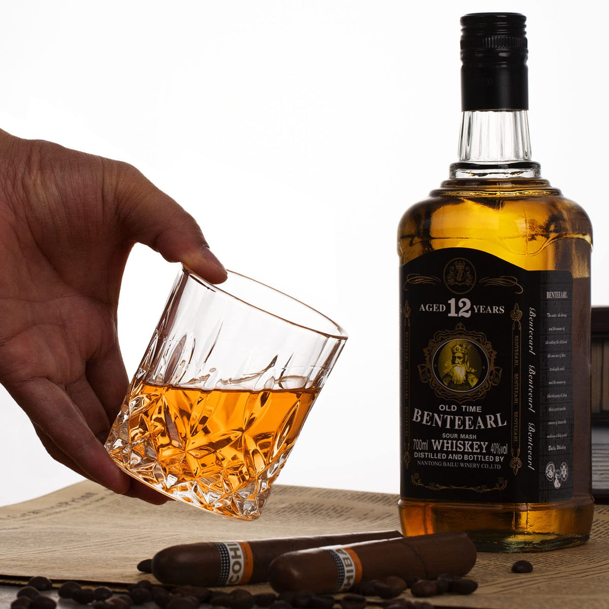 LORSIA cocktail scene featuring the whiskey glass set
