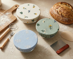 Lospara set of four sourdough accessories in sage green with vintage embroidery.