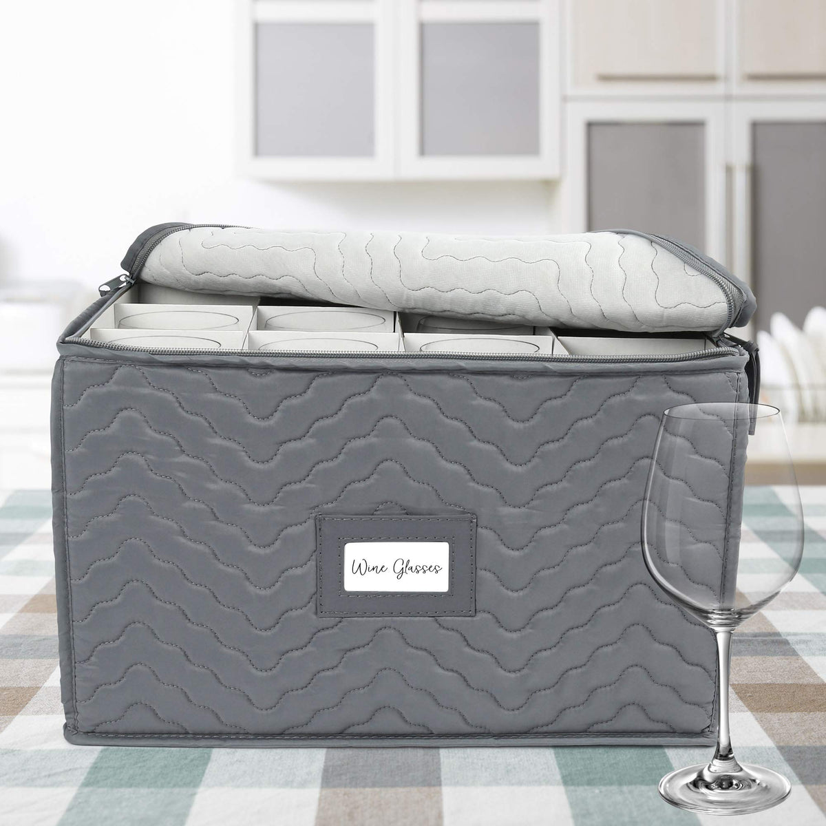 LotFancy durable case suitable for gifting newlyweds or neighbors.