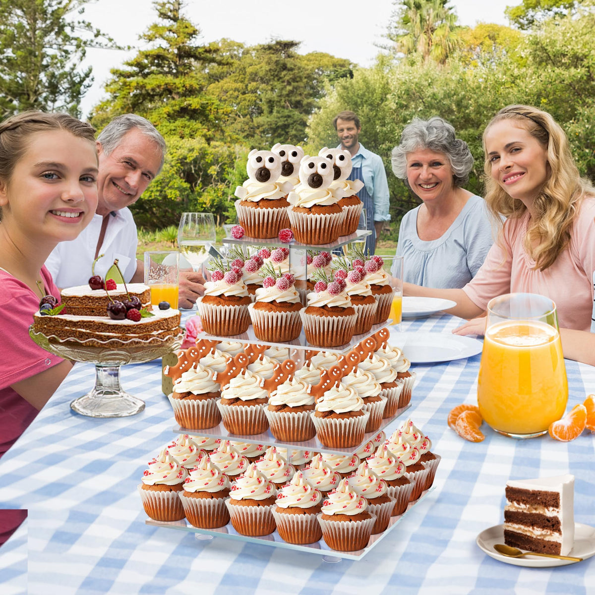 LoveDisplay durable acrylic construction delivers long-lasting dessert displays.