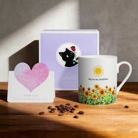 Lovift Sunflower mug handle close-up emphasizes comfortable grip.