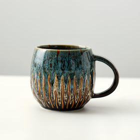 lpylxingyan large mug is microwave safe for quick reheats.