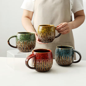 Lpylxingyan mug ergonomic handle close-up, comfortable grip for long latte moments.
