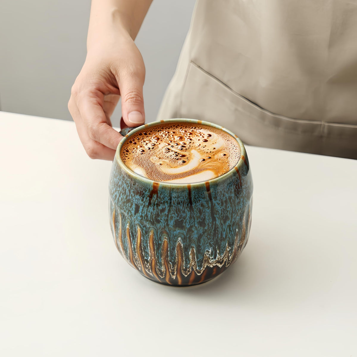 lpylxingyan mug durable ceramic base helps prevent tipping during busy mornings.