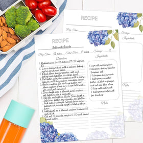 LuBudingJoy color dividers help categorize recipes at a glance.