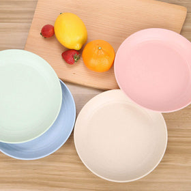 LuckyZone 7.8-inch unbreakable wheat straw plate in yellow, BPA-free for everyday use.