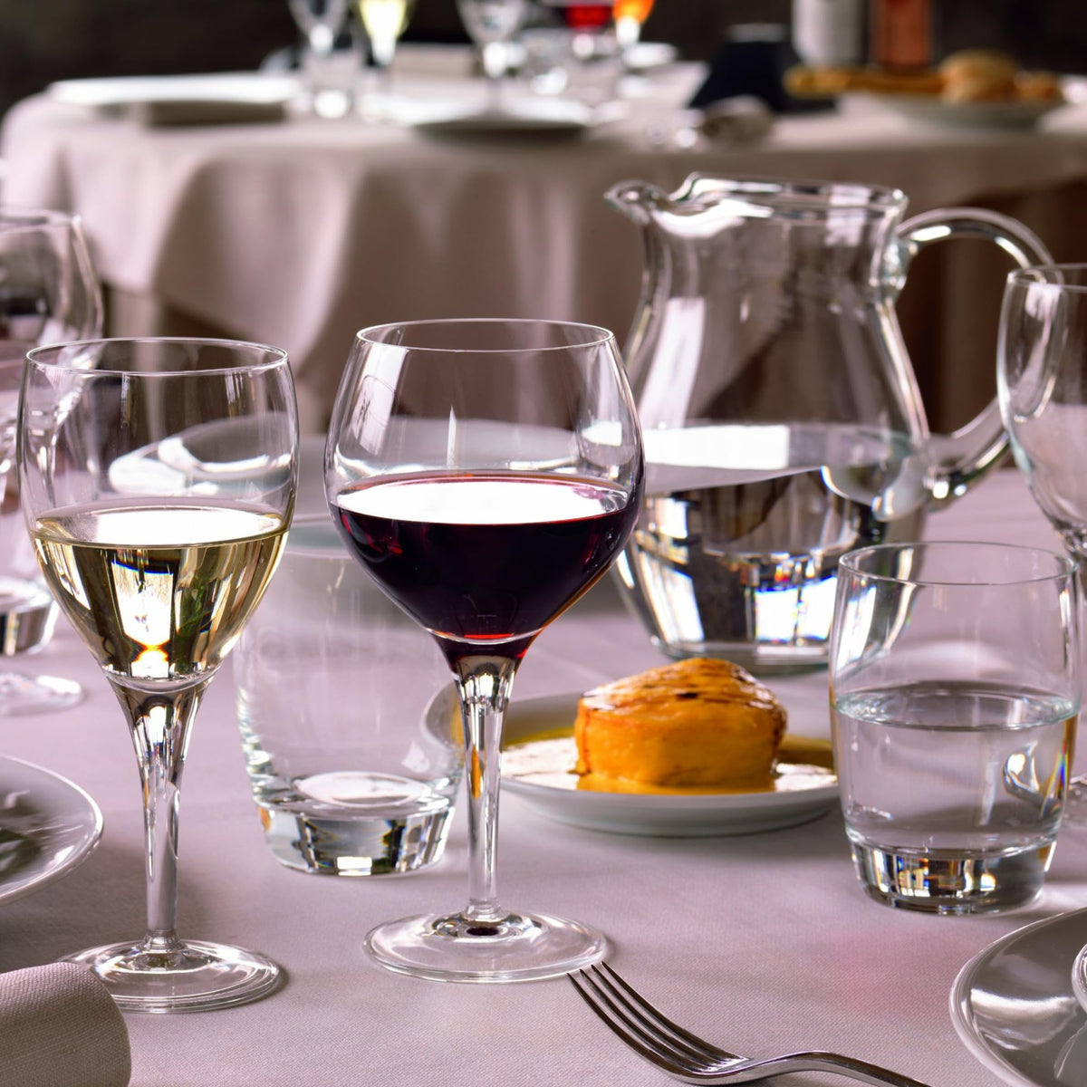 Luigi Bormioli Michelangelo dishwasher-safe glass simplifies cleanup after entertaining.