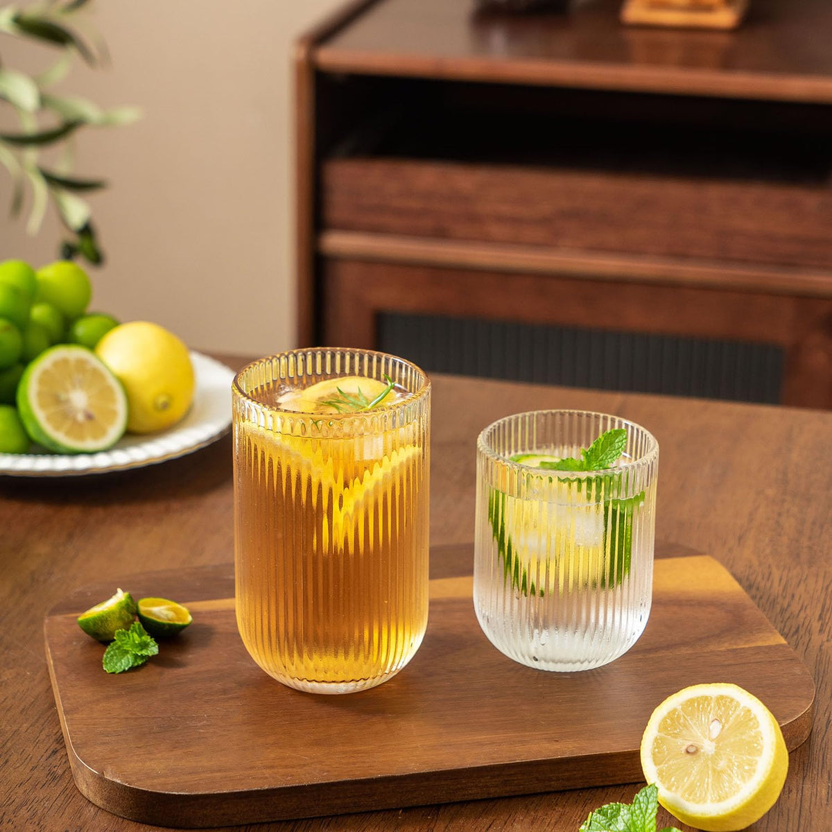Lumkit versatile set for water, juice, cocktails and more.