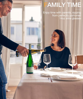 Luna and Mantha white wine glasses crystal-clear showcasing wine brilliance at tastings