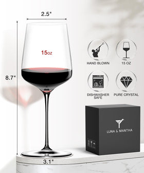 Ideal for weddings and birthdays, LUNA & MANTHA wine glasses elevate celebrations.