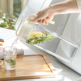 Lustroware TwistServe Pitcher suits water, juice, cold brew and more