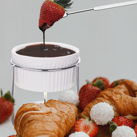 Luvan set supports butter, chocolate, dips, and desserts with ease.