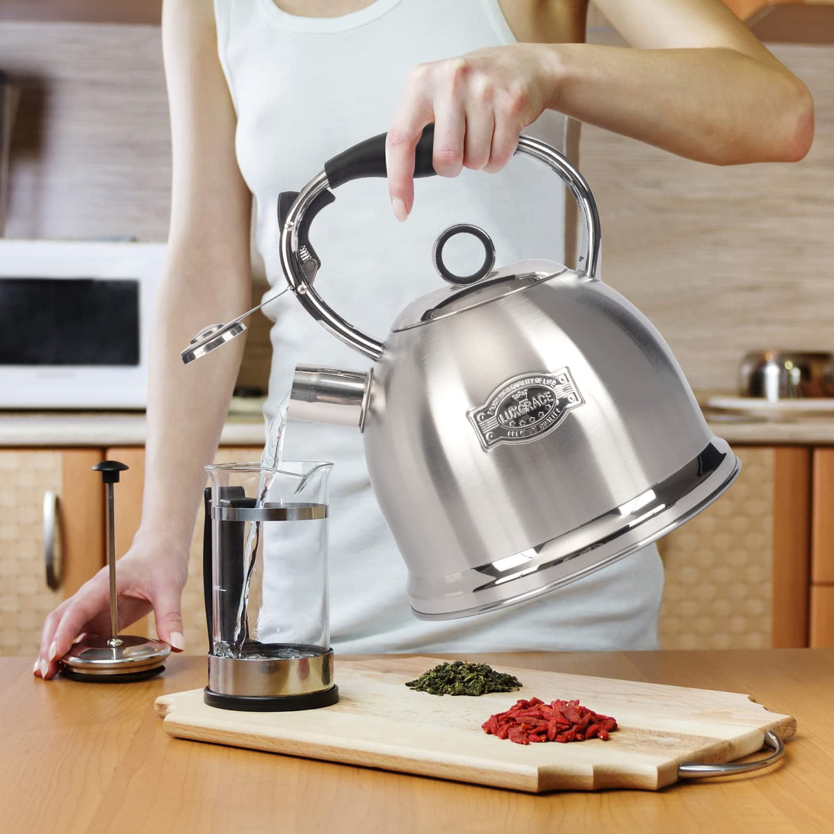 LUXGRACE ergonomic-coated-handle-tea-kettle provides comfortable grip and controlled pour.