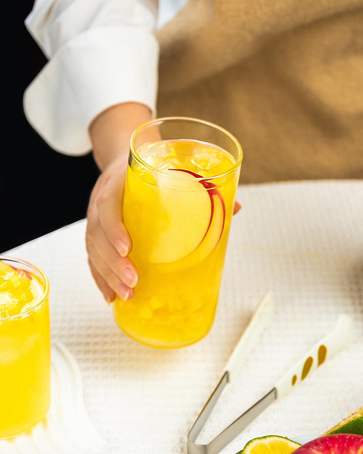 LUXU 19oz glasses withstand freezer to microwave use for flexible serving.