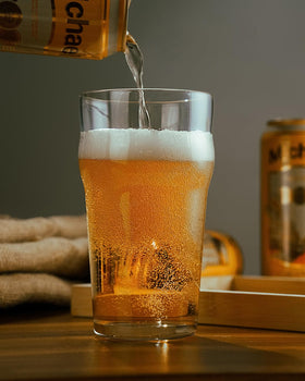 LUXU pub beer glass designed to impress guests at gatherings.