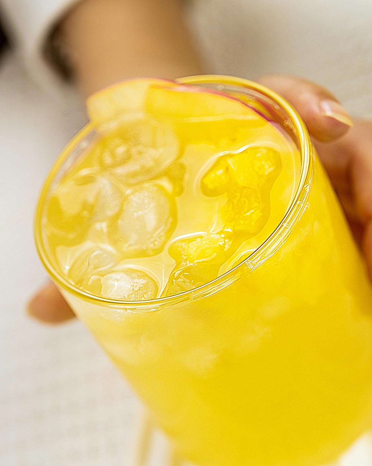 LUXU thin highball glasses showcase a sleek silhouette for everyday drinks.