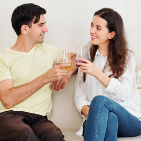 LUXULISH modern design stemless glasses add contemporary flair.