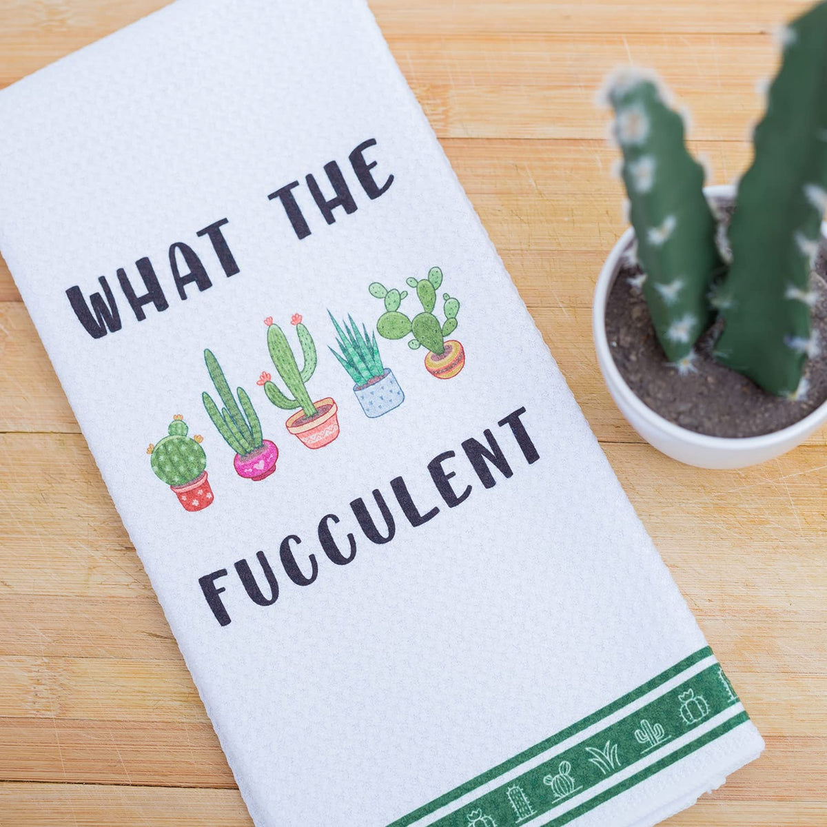 LXOMILL multi-purpose towel doubles as kitchen decor.