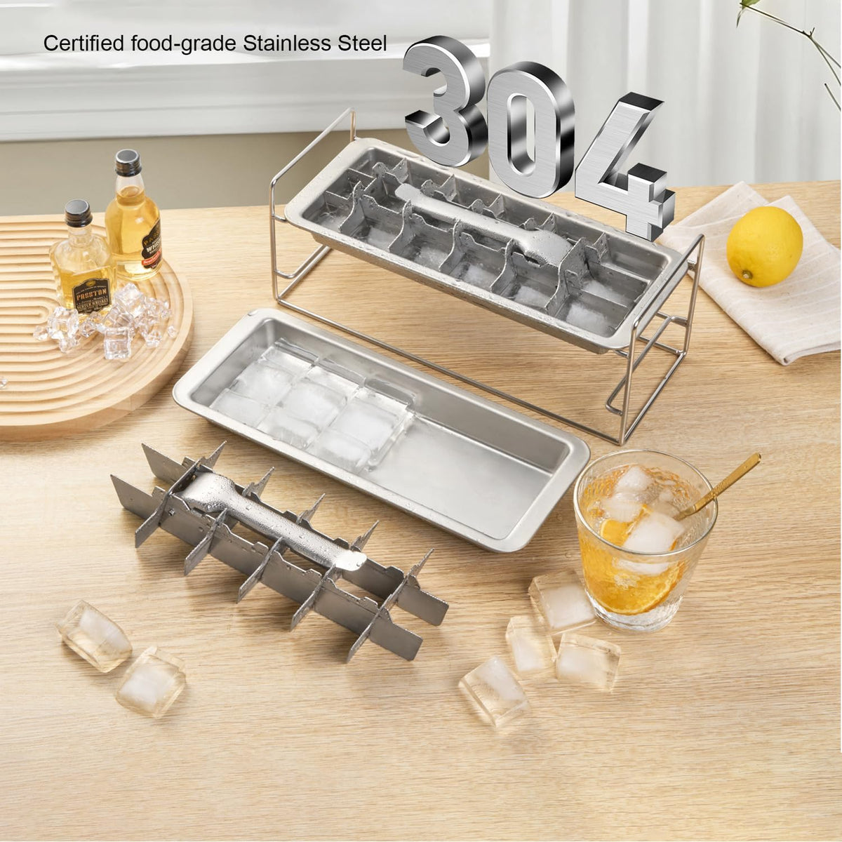 Lycss lever release ensures quick, clean cube removal every time.