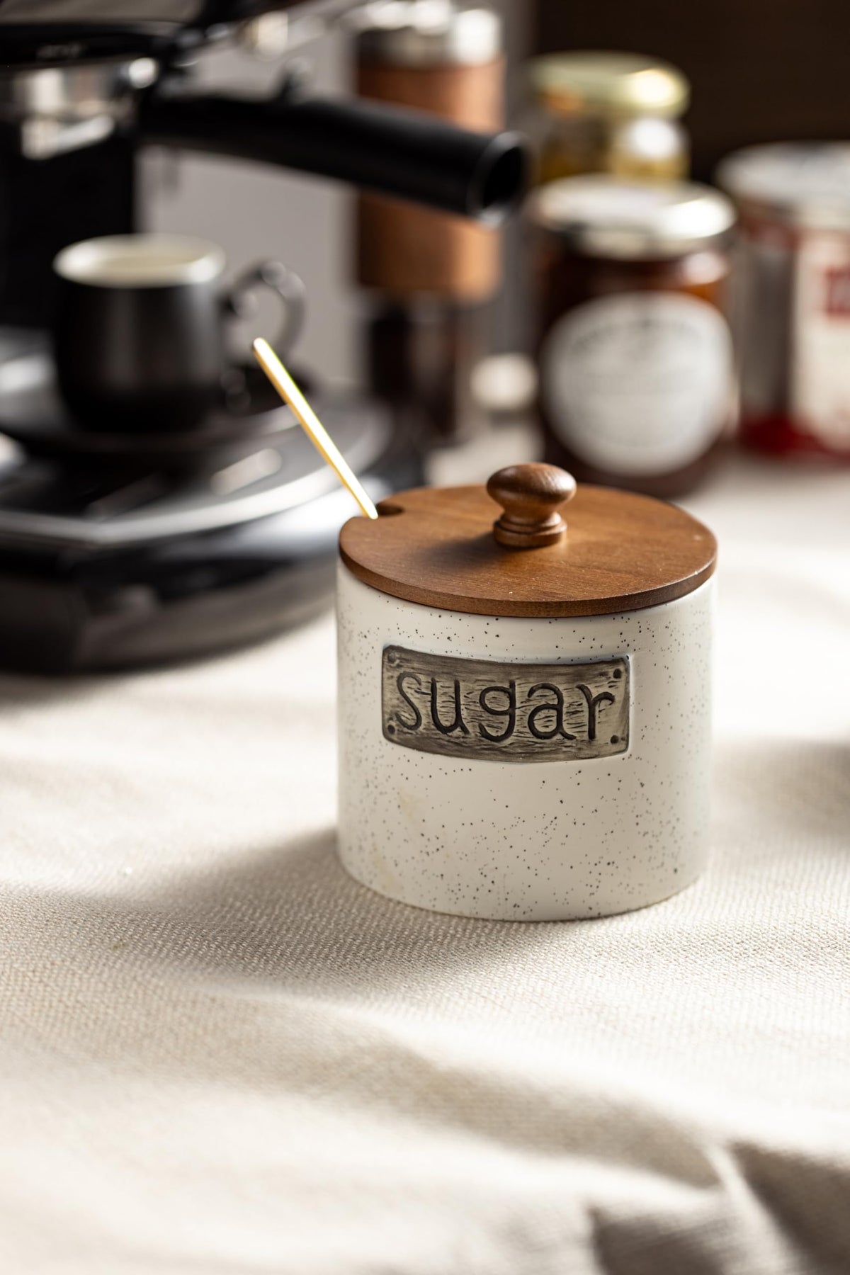 LYEOBOH multi-use sugar jar suitable for sauces and spices