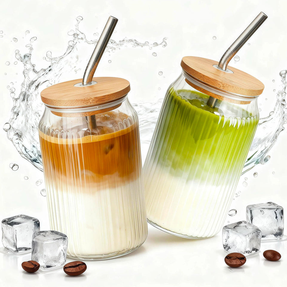 Lyghei ribbed glass tumbler with bamboo lid, ideal for iced coffee on the go