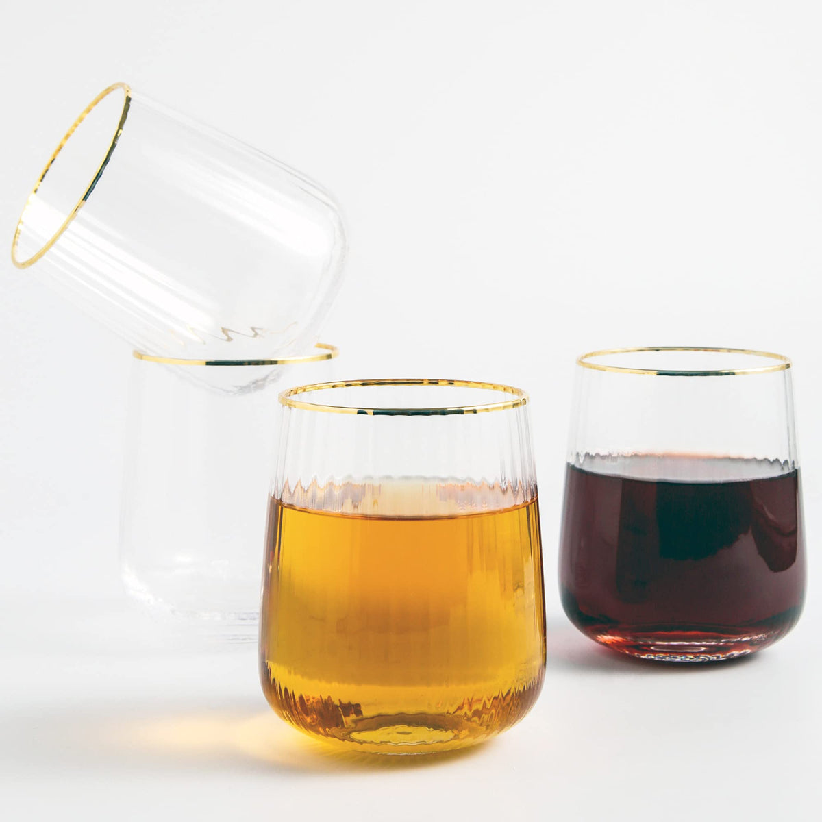 Lysenn clear 15oz glasses showcase wine color and aroma beautifully.