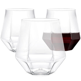 Maaacute clear diamond-design cups add subtle elegance to any table setting.