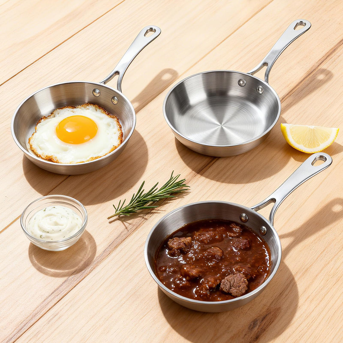 MACEVIA induction-compatible mini pan for even heating.