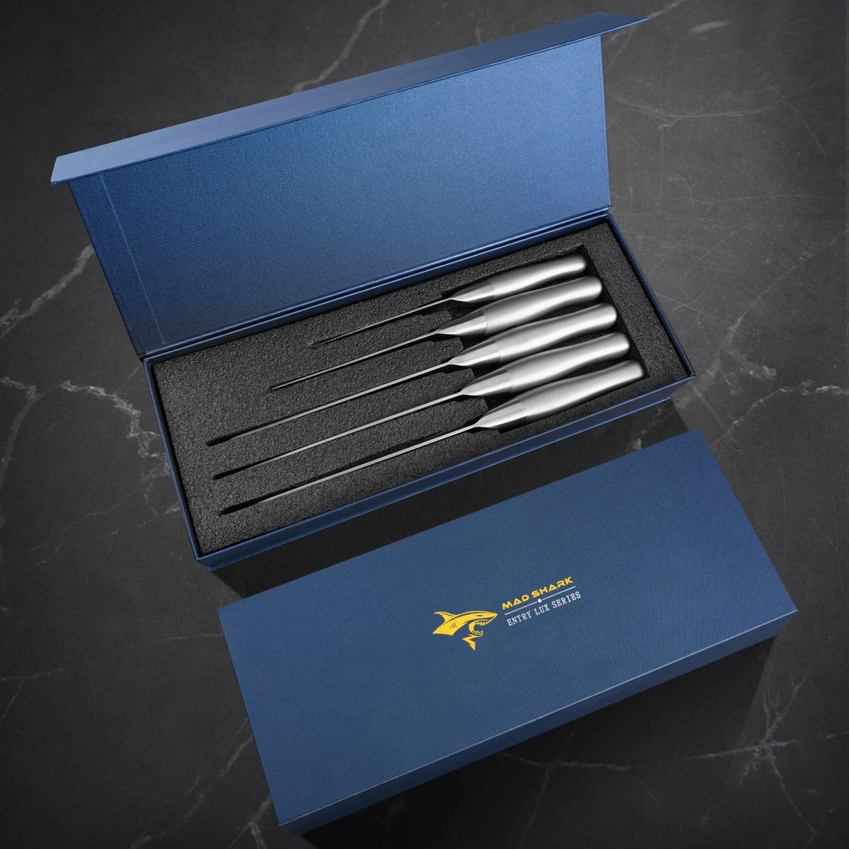 MAD SHARK 5-inch utility knife: perfect for small cuts and food prep.