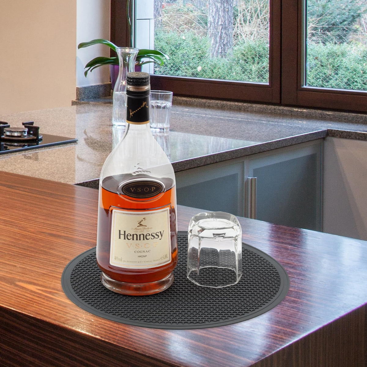 MAGJIUKE silicone mat withstands heat up to 240°C