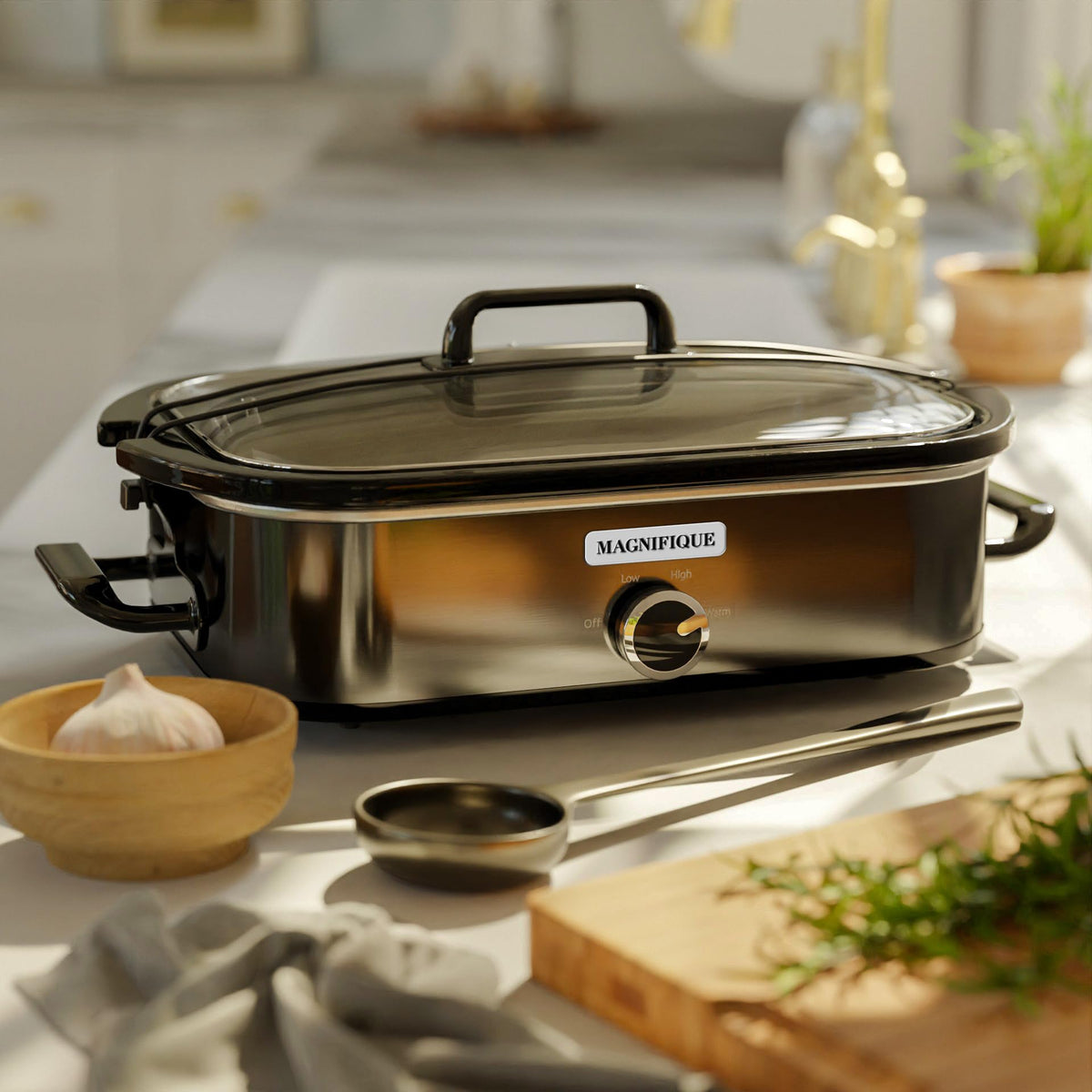 MAGNIFIQUE removable ceramic stoneware pot for easy serving and cleanup