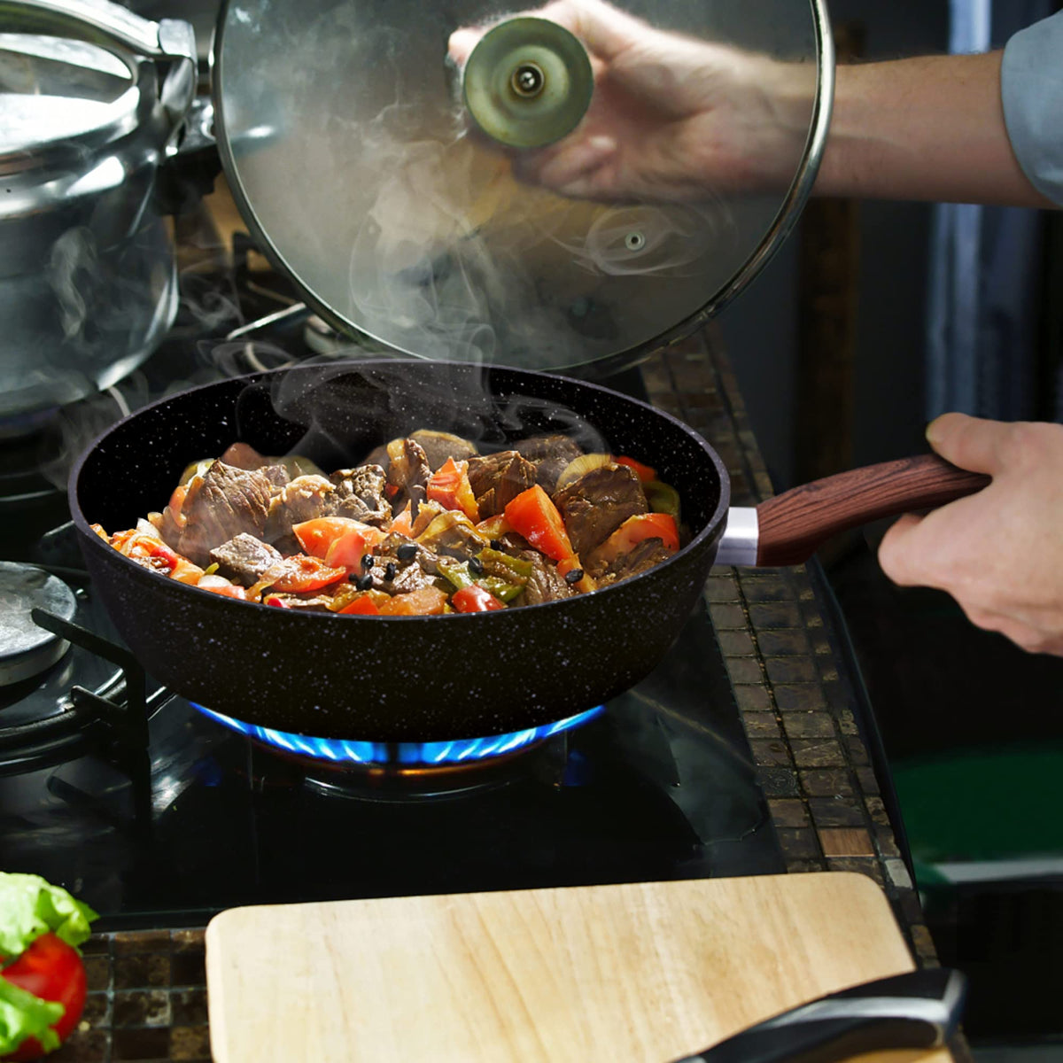 MAISON ARTS tempered glass lids let you monitor simmering meals without heat loss.