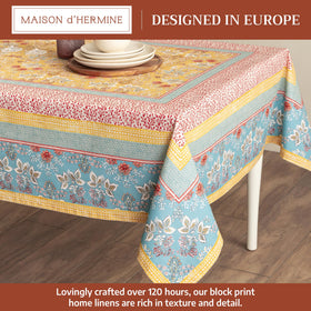 Maison d'Hermine dining-room setup shows versatile style for gatherings