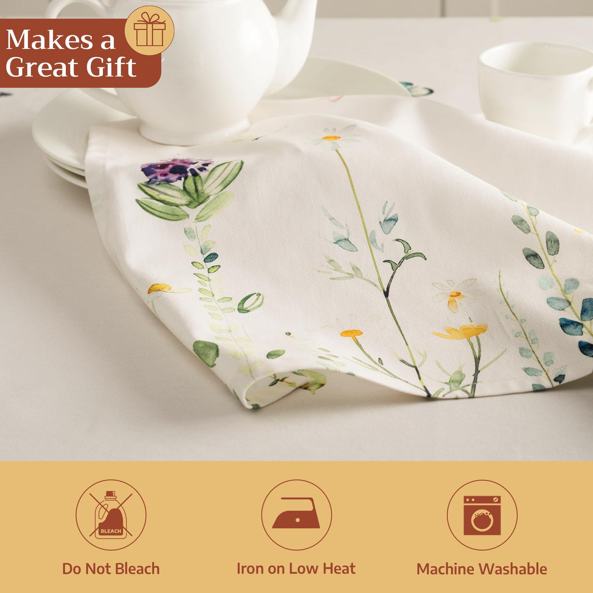 Maison d'Hermine napkins for weddings and banquets to elevate tables