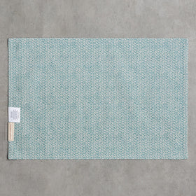 Maison d'Hermine placemats pairing with linen tableware