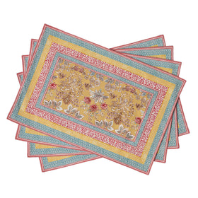 Maison d'Hermine placemats with Marquise design for elegant dining