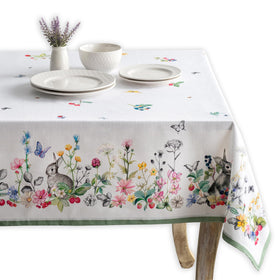 Maison d'Hermine tablecloth with elegant European design for refined dining