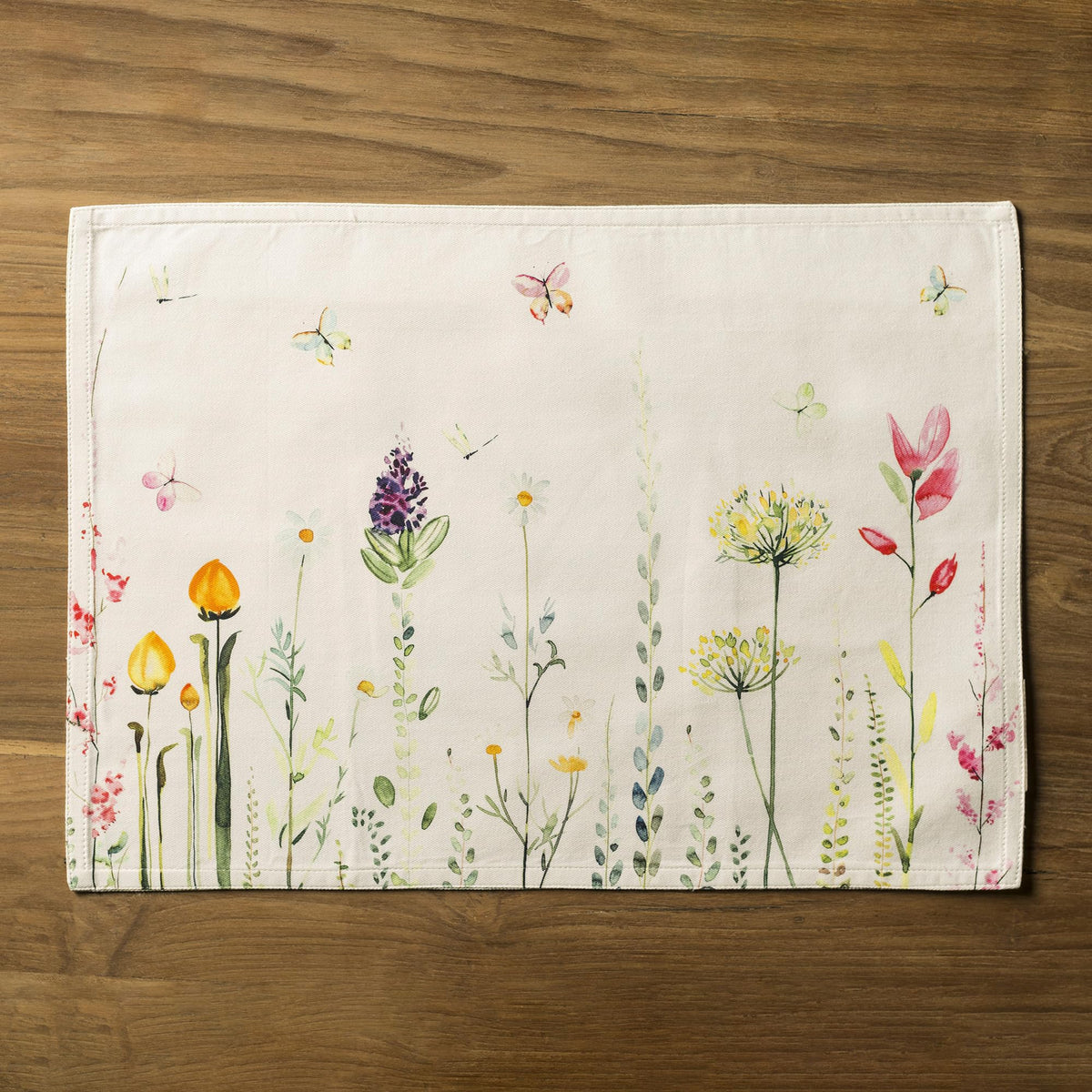 Maison d'Hermine placemats made from 100% cotton with durable color.