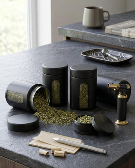 MaizijE clamp-lock lid jar highlights leakproof seal for pantry use.