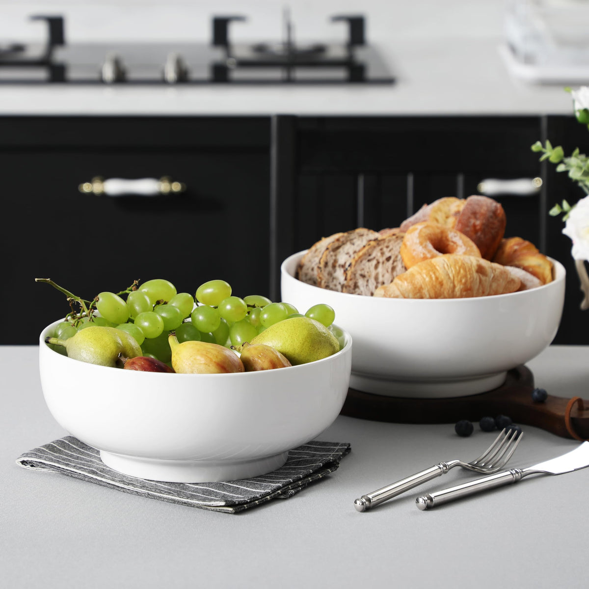 Ideal serving bowls for entertaining and gifting on special occasions.