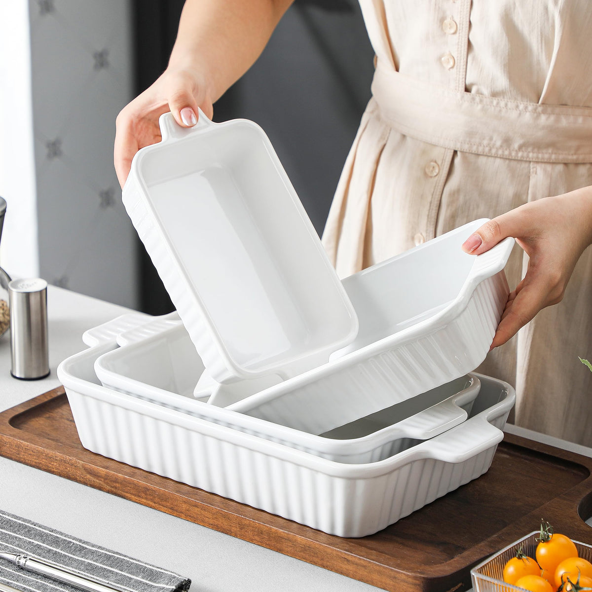MALACASA white porcelain bakeware highlighting its clean, glossy finish.